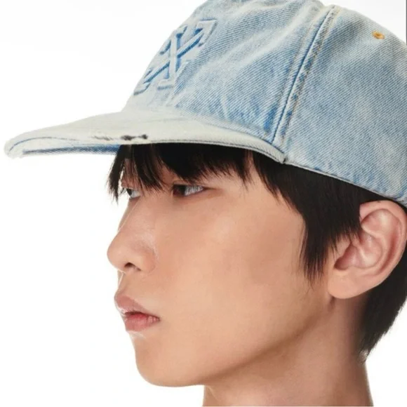 🔥SALE $550 NWT OFF-WHITE DENIM BASEBALL HAT